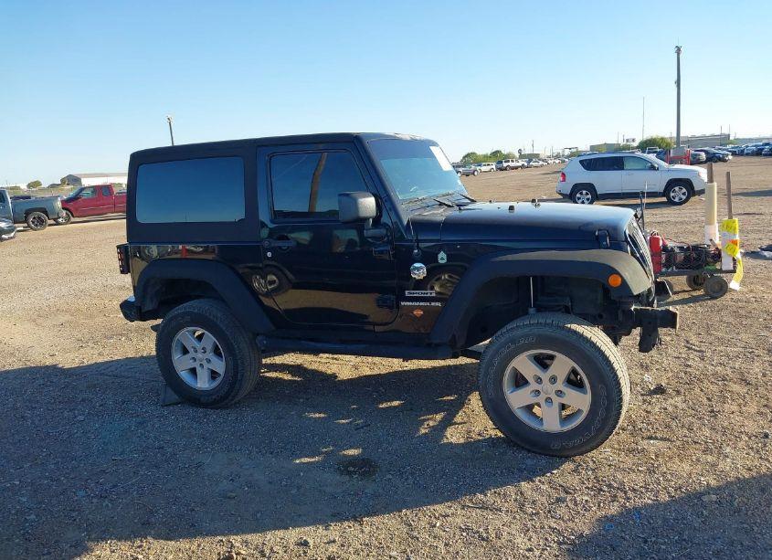 Photo 13 of 2013 Jeep Wrangler SPORT (VIN 1C4AJWAG3DL579800)