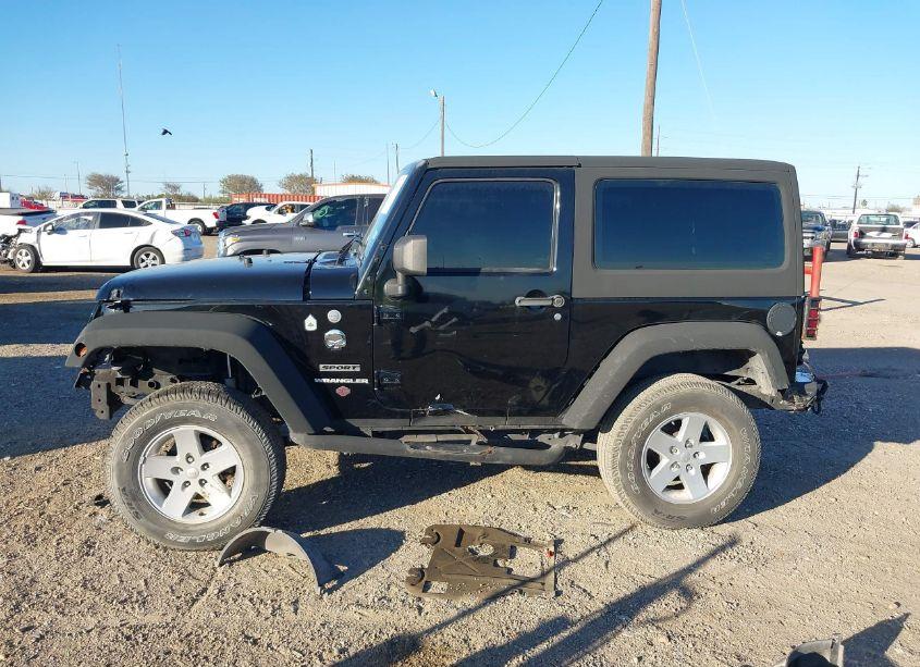 Photo 14 of 2013 Jeep Wrangler SPORT (VIN 1C4AJWAG3DL579800)