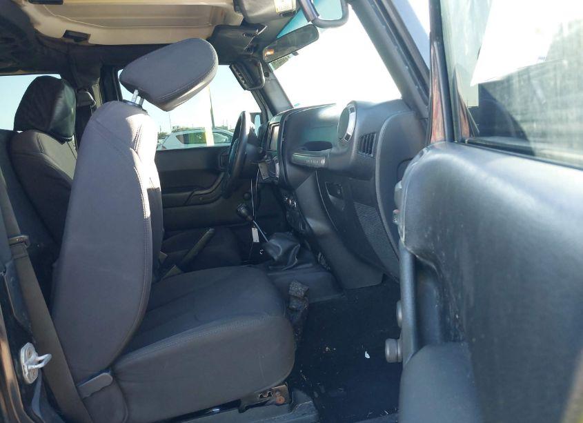 Photo 5 of 2013 Jeep Wrangler SPORT (VIN 1C4AJWAG3DL579800)