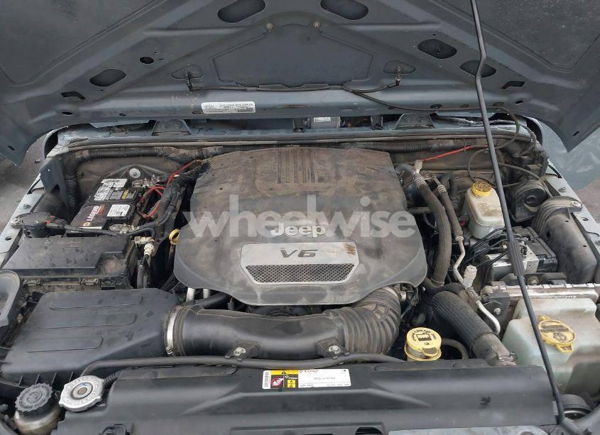 Photo 10 of 2015 Jeep Wrangler SPORT (VIN 1C4AJWAG3FL626102)