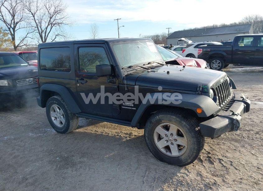 2015 Jeep Wrangler SPORT (VIN 1C4AJWAG3FL746367) main photo