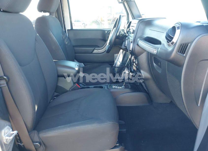 Photo 5 of 2017 Jeep Wrangler SPORT 4X4 (VIN 1C4AJWAG3HL630220)