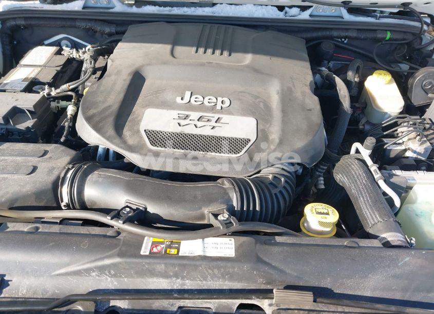 Photo 10 of 2013 Jeep Wrangler SPORT (VIN 1C4AJWAG4DL697791)