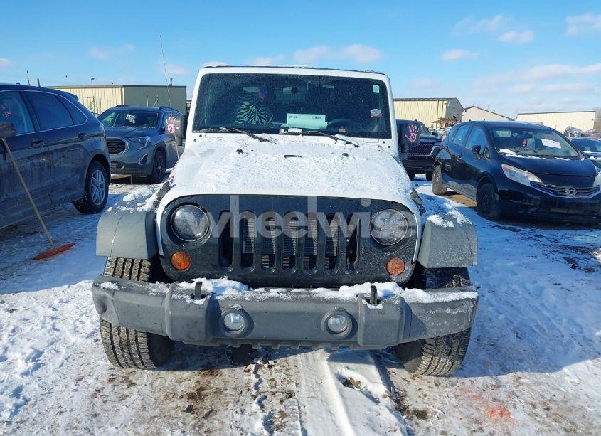Photo 12 of 2013 Jeep Wrangler SPORT (VIN 1C4AJWAG4DL697791)
