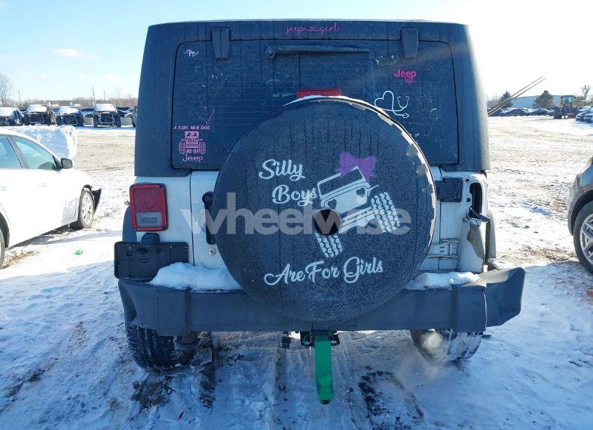 Photo 16 of 2013 Jeep Wrangler SPORT (VIN 1C4AJWAG4DL697791)