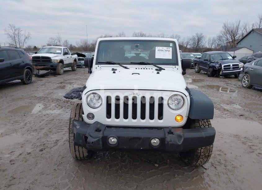 Photo 12 of 2016 Jeep Wrangler SPORT (VIN 1C4AJWAG4GL129058)