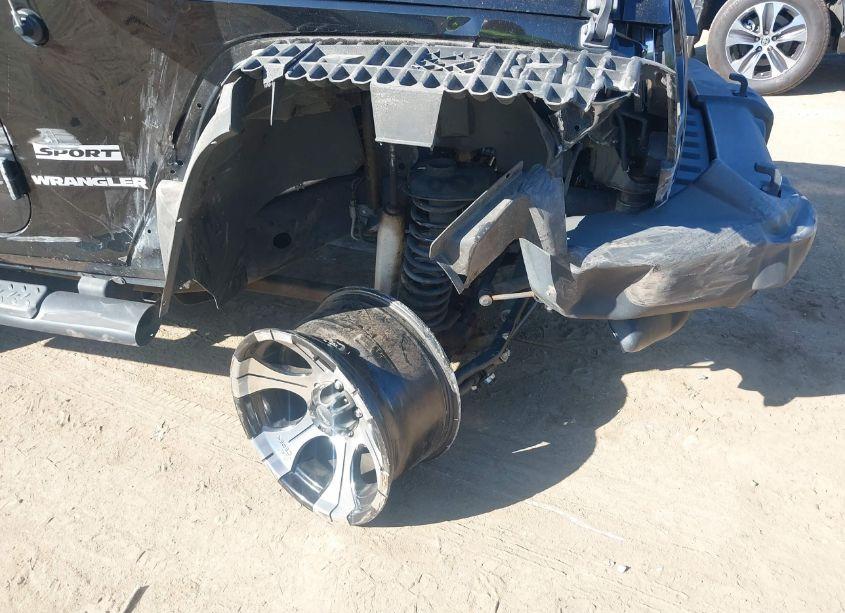 Photo 6 of 2014 Jeep Wrangler SPORT (VIN 1C4AJWAG6EL104451)