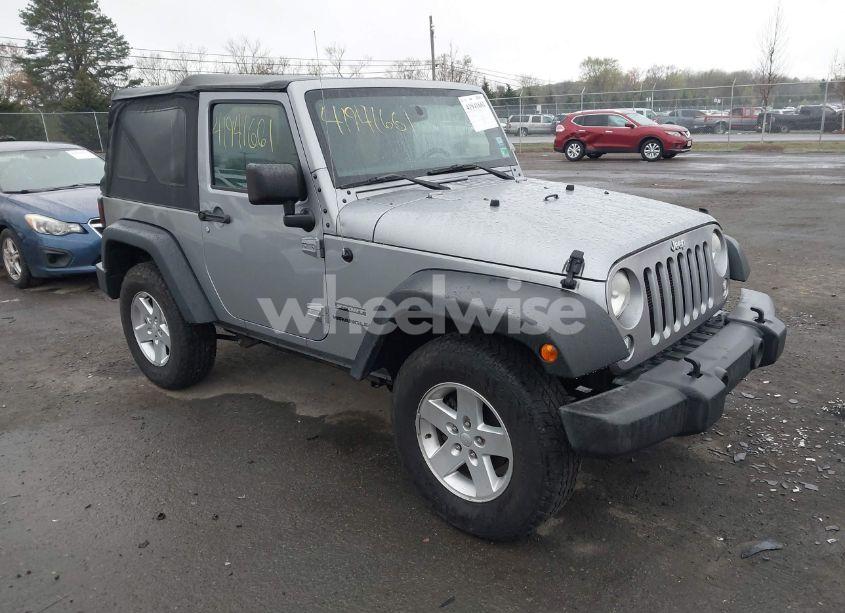 2015 Jeep Wrangler SPORT (VIN 1C4AJWAG6FL501160) main photo