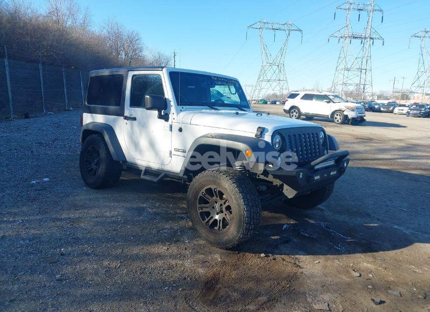 2018 Jeep Wrangler JK SPORT S 4X4 (VIN 1C4AJWAG6JL889127) main photo
