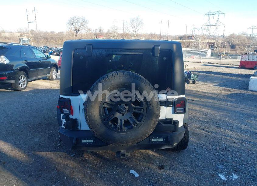 Photo 16 of 2018 Jeep Wrangler JK SPORT S 4X4 (VIN 1C4AJWAG6JL889127)