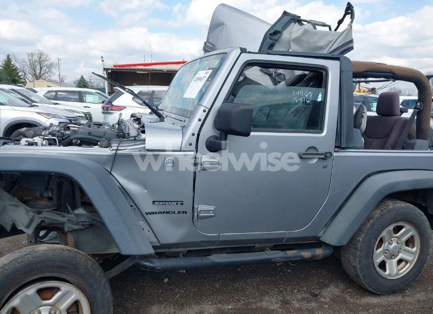 Photo 13 of 2013 Jeep Wrangler SPORT (VIN 1C4AJWAG7DL675476)
