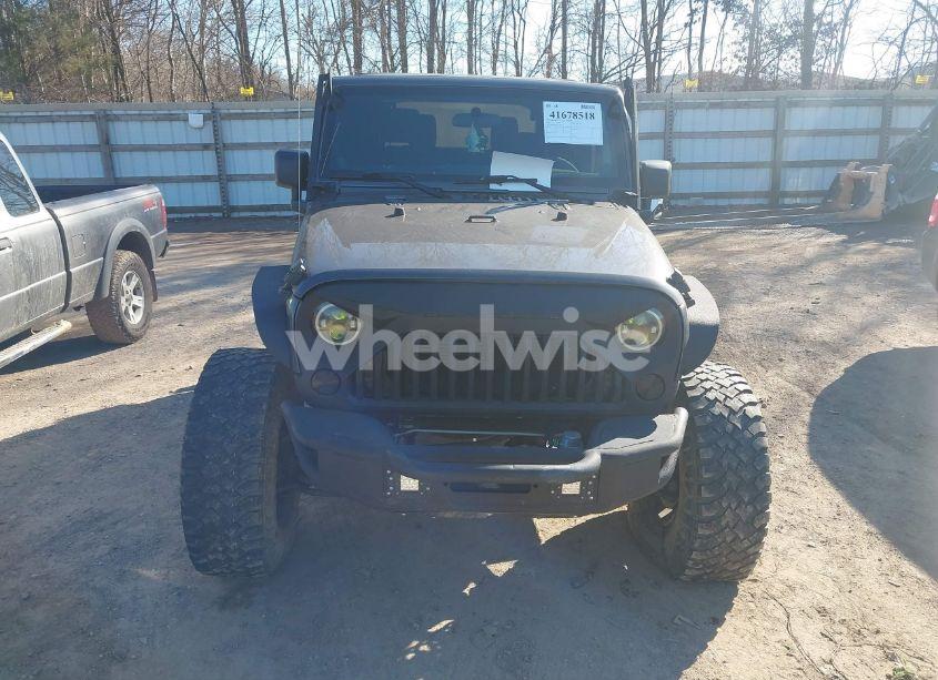 Photo 12 of 2014 Jeep Wrangler SPORT (VIN 1C4AJWAG7EL298164)