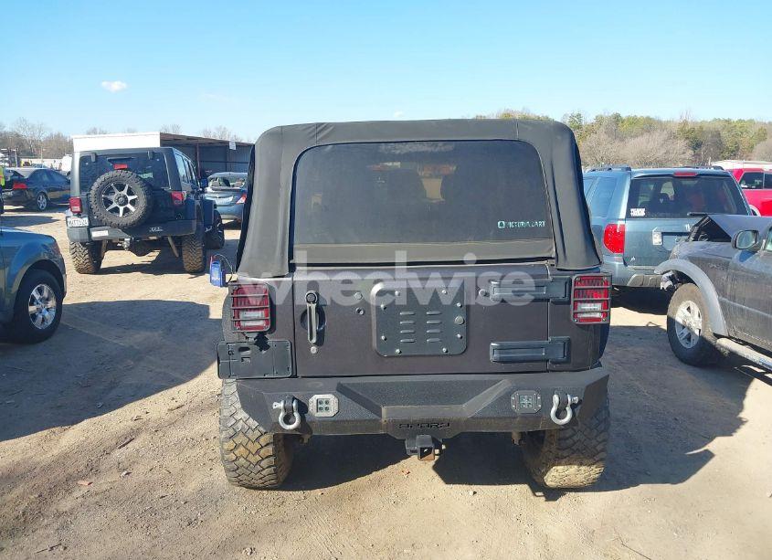 Photo 16 of 2014 Jeep Wrangler SPORT (VIN 1C4AJWAG7EL298164)