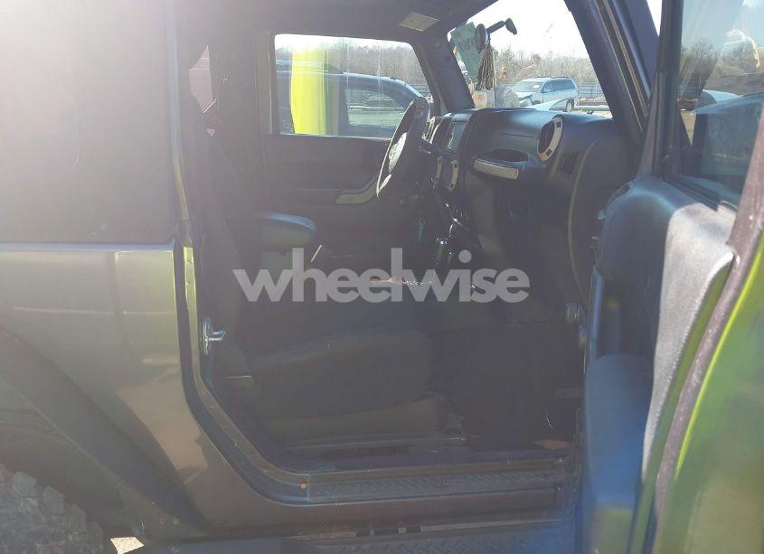 Photo 5 of 2014 Jeep Wrangler SPORT (VIN 1C4AJWAG7EL298164)