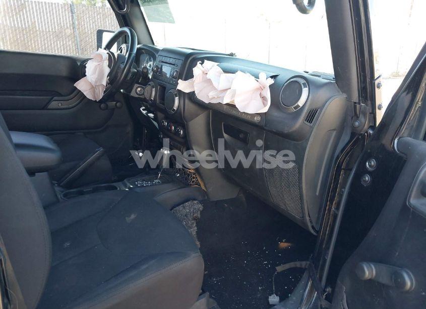 Photo 5 of 2016 Jeep Wrangler WILLYS WHEELER (VIN 1C4AJWAG7GL118684)