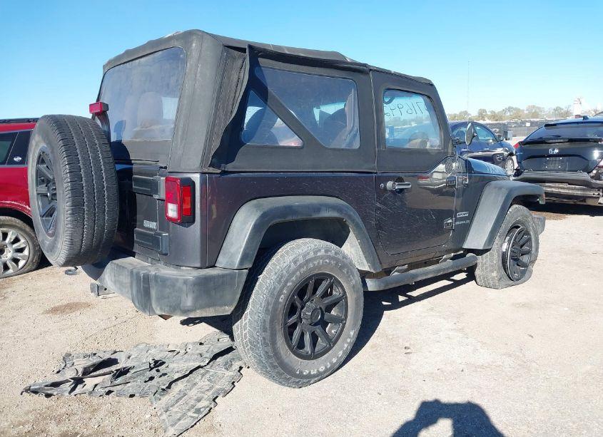 Photo 4 of 2016 Jeep Wrangler SPORT (VIN 1C4AJWAG7GL313703)