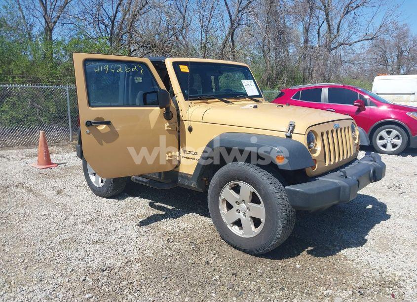 2013 Jeep Wrangler SPORT (VIN 1C4AJWAG8DL676619) main photo