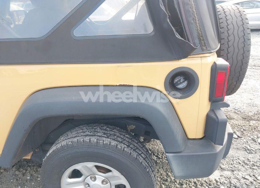 Photo 6 of 2014 Jeep Wrangler SPORT (VIN 1C4AJWAG8EL192337)