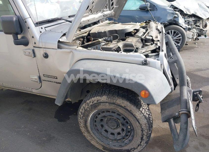 Photo 12 of 2018 Jeep Wrangler JK SPORT 4X4 (VIN 1C4AJWAG8JL861054)