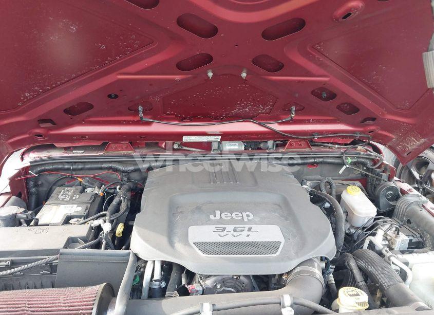 Photo 10 of 2013 Jeep Wrangler SPORT (VIN 1C4AJWAG9DL572544)