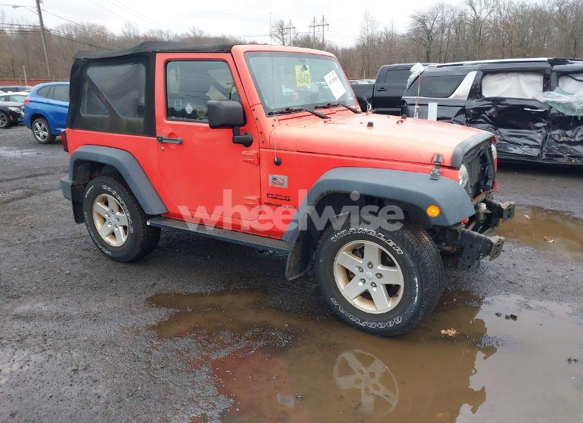 2013 Jeep Wrangler SPORT (VIN 1C4AJWAG9DL607079) main photo