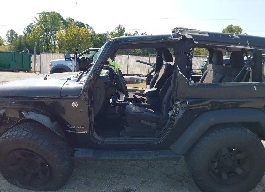 Photo 15 of 2014 Jeep Wrangler SPORT (VIN 1C4AJWAG9EL150520)