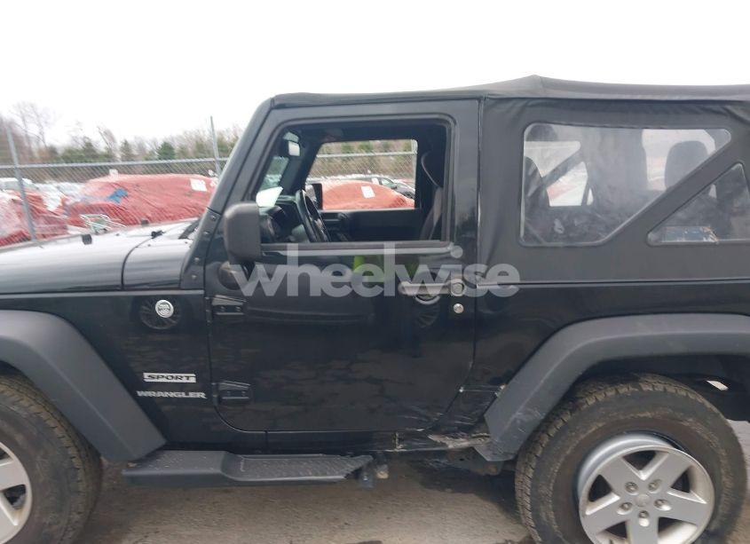Photo 14 of 2014 Jeep Wrangler SPORT (VIN 1C4AJWAG9EL312856)