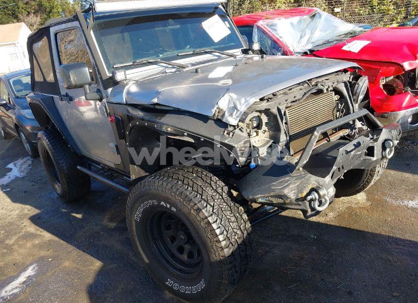 2015 Jeep Wrangler SPORT (VIN 1C4AJWAG9FL689009) main photo
