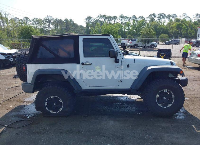 Photo 14 of 2015 Jeep Wrangler WILLYS WHEELER (VIN 1C4AJWAG9FL747006)