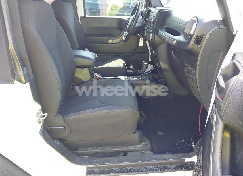 Photo 5 of 2015 Jeep Wrangler WILLYS WHEELER (VIN 1C4AJWAG9FL747006)