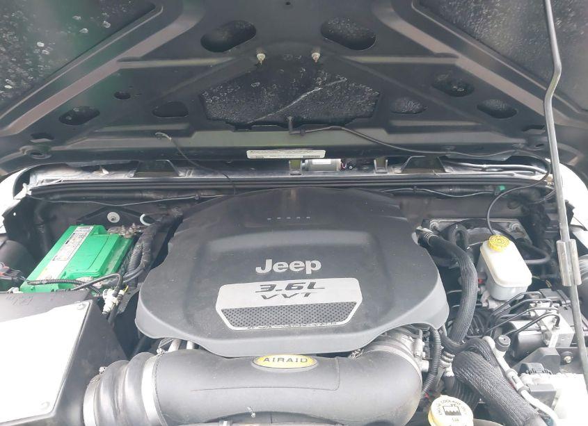 Photo 10 of 2012 Jeep Wrangler SPORT (VIN 1C4AJWAGXCL163564)