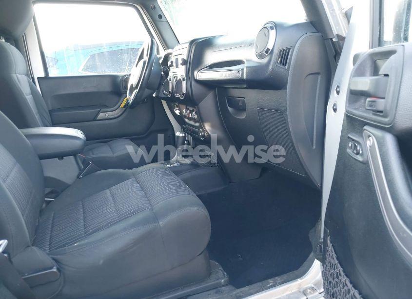 Photo 5 of 2012 Jeep Wrangler SPORT (VIN 1C4AJWAGXCL270078)