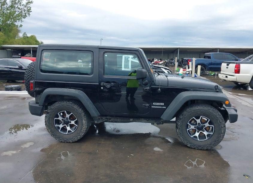Photo 14 of 2013 Jeep Wrangler SPORT (VIN 1C4AJWAGXDL706204)