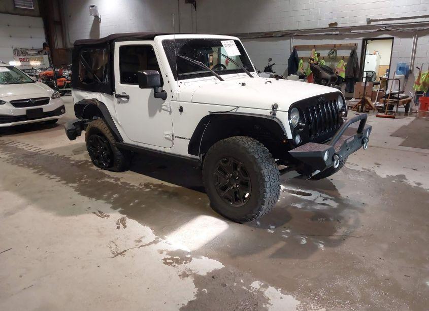 2015 Jeep Wrangler WILLYS WHEELER (VIN 1C4AJWAGXFL668587) main photo