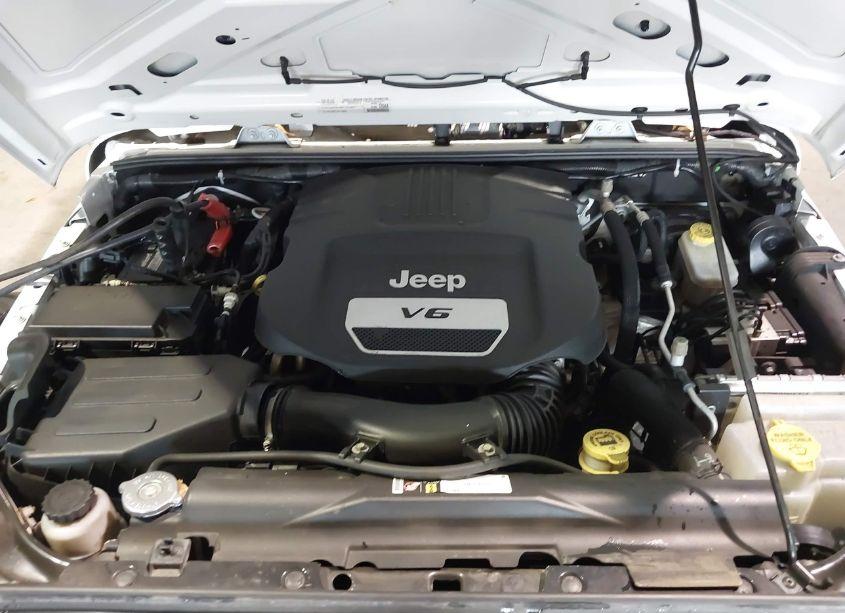 Photo 10 of 2015 Jeep Wrangler WILLYS WHEELER (VIN 1C4AJWAGXFL668587)