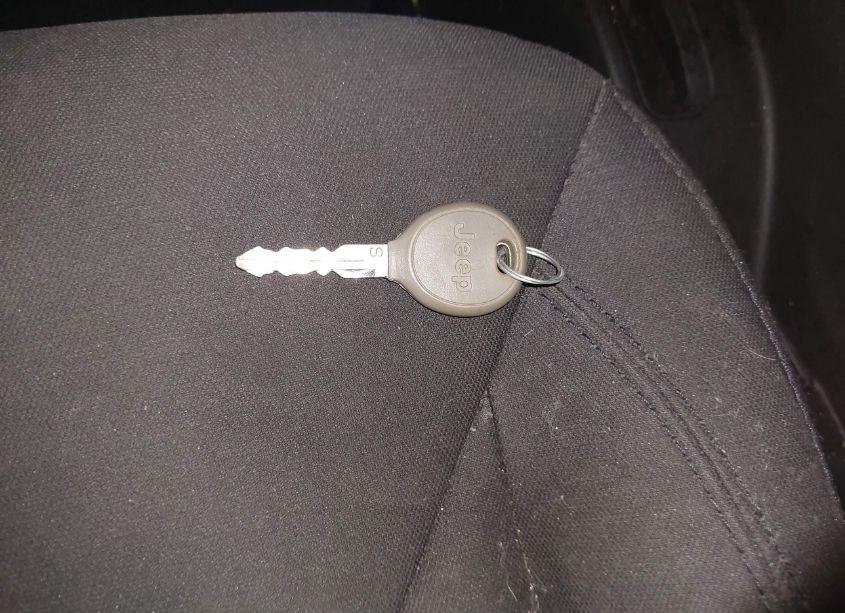 Photo 11 of 2015 Jeep Wrangler WILLYS WHEELER (VIN 1C4AJWAGXFL668587)