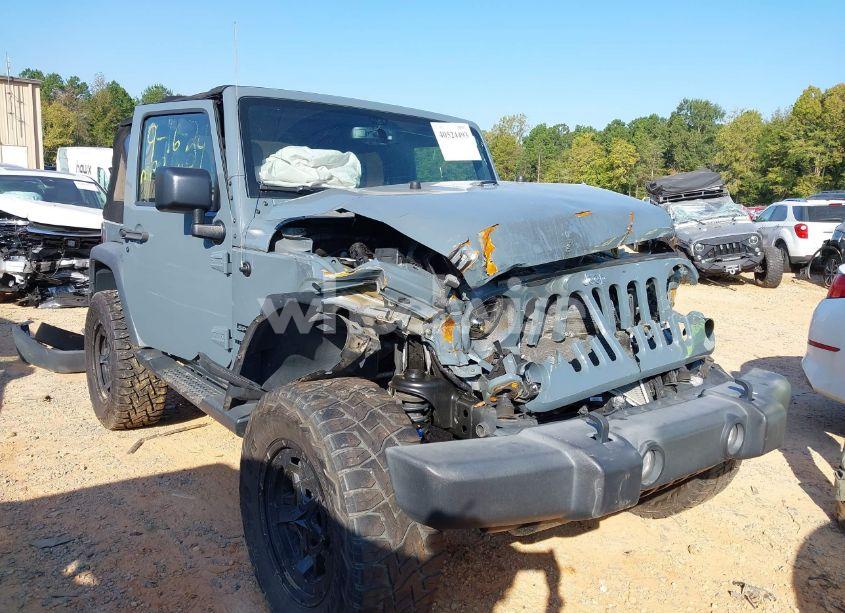 2015 Jeep Wrangler SPORT (VIN 1C4AJWAGXFL689553) main photo