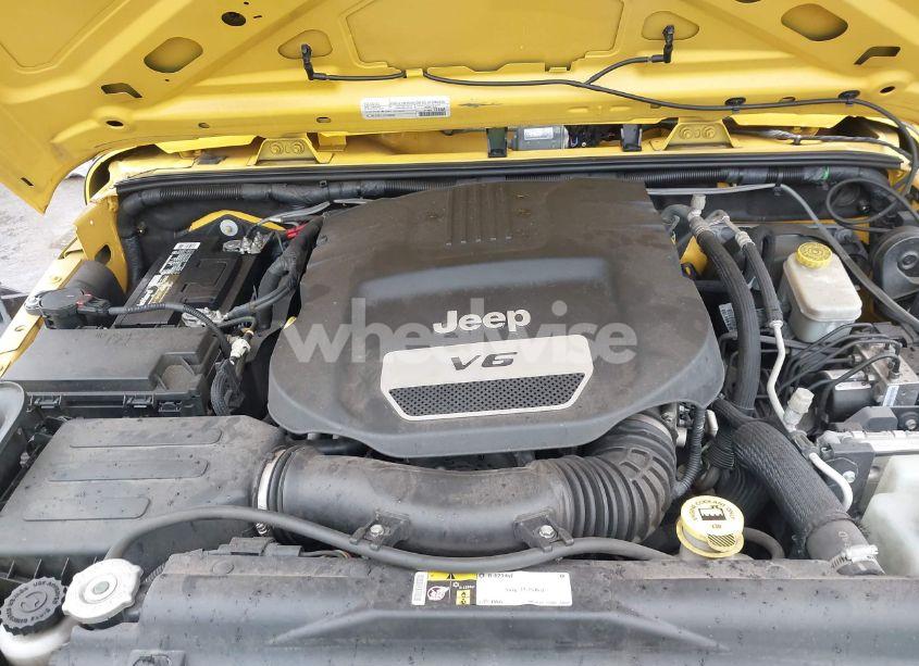 Photo 10 of 2015 Jeep Wrangler WILLYS WHEELER (VIN 1C4AJWAGXFL729114)