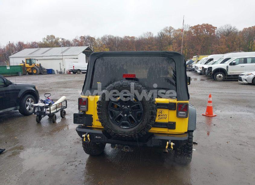 Photo 16 of 2015 Jeep Wrangler WILLYS WHEELER (VIN 1C4AJWAGXFL729114)