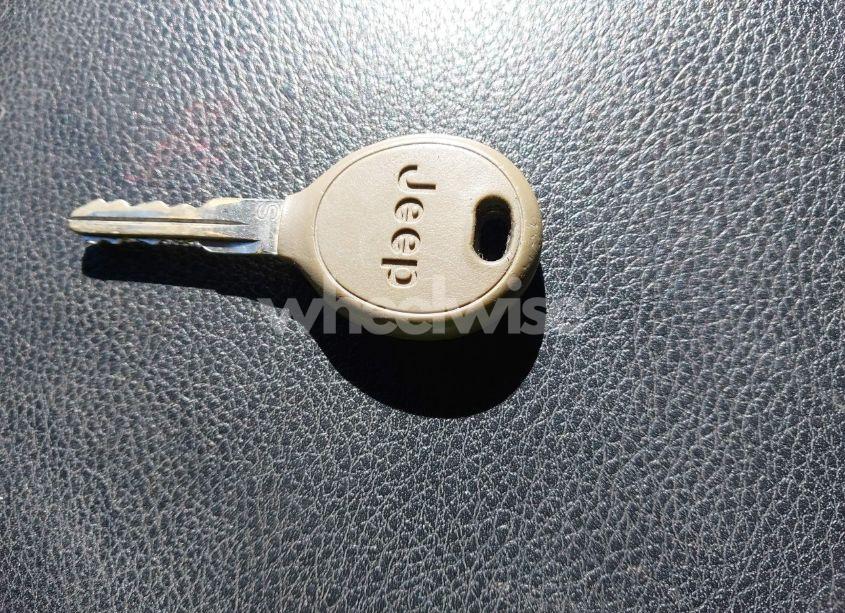 Photo 11 of 2016 Jeep Wrangler WILLYS WHEELER (VIN 1C4AJWAGXGL242397)