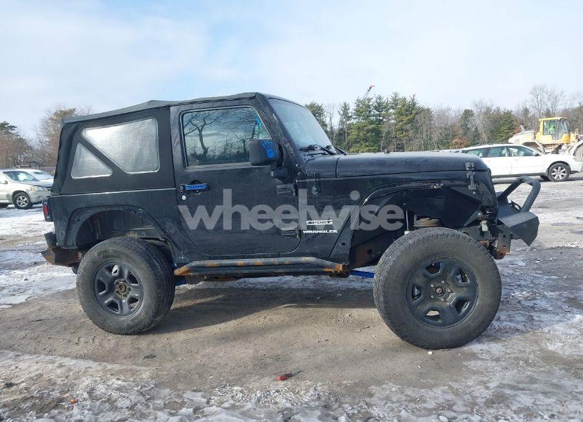 Photo 13 of 2017 Jeep Wrangler SPORT 4X4 (VIN 1C4AJWAGXHL546332)