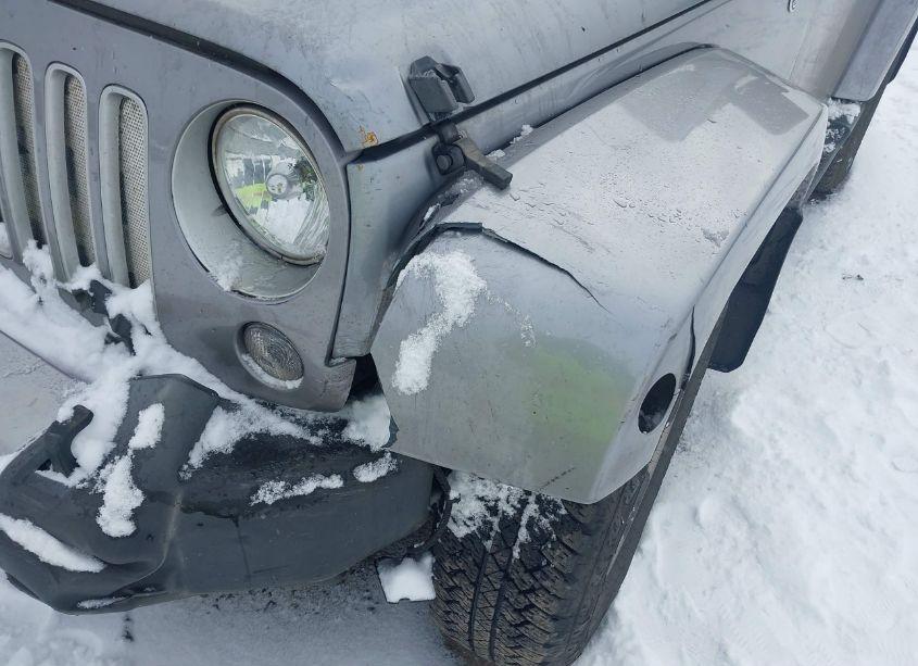 Photo 6 of 2016 Jeep Wrangler SAHARA (VIN 1C4AJWBG1GL126908)