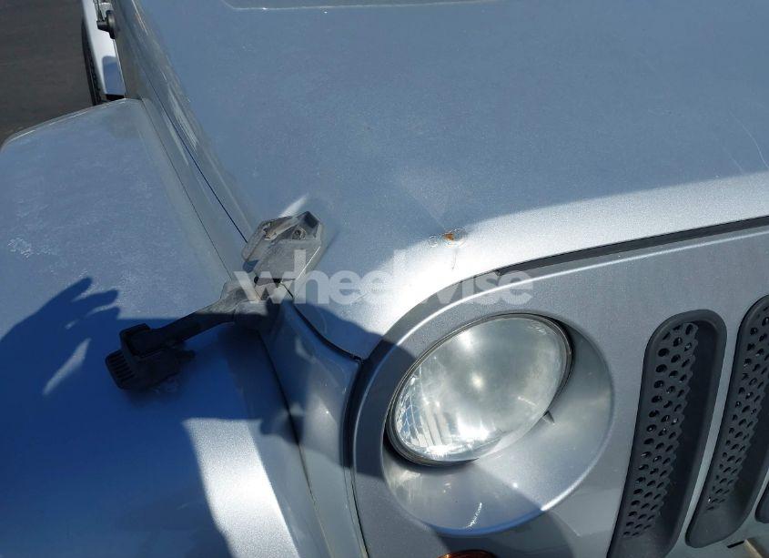 Photo 6 of 2012 Jeep Wrangler SAHARA (VIN 1C4AJWBG2CL229572)