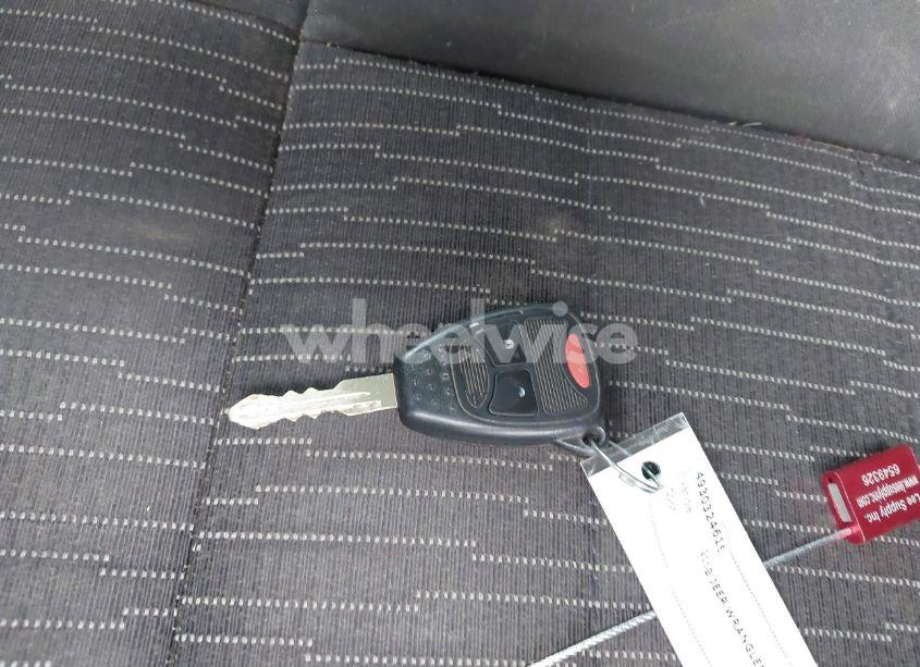 Photo 11 of 2012 Jeep Wrangler SAHARA (VIN 1C4AJWBG3CL168538)