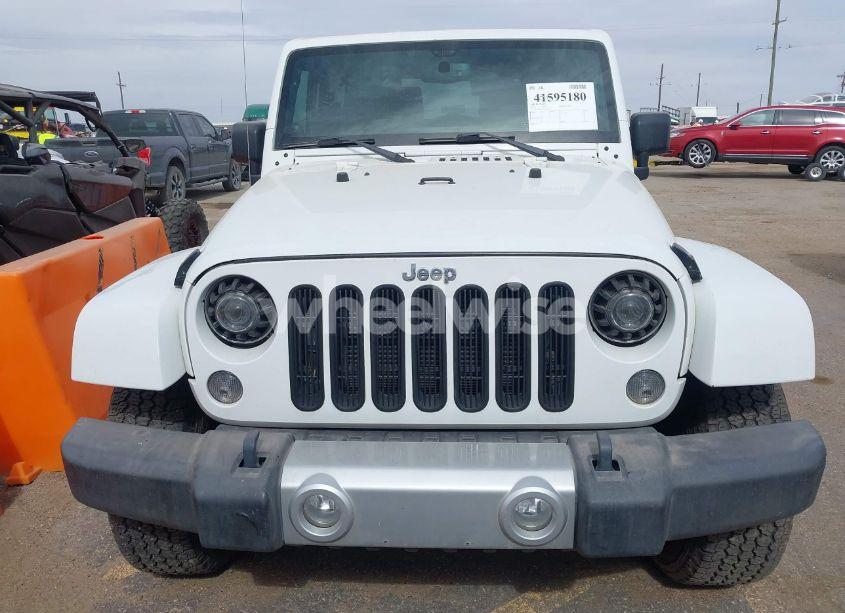 Photo 6 of 2014 Jeep Wrangler SAHARA (VIN 1C4AJWBG3EL121917)