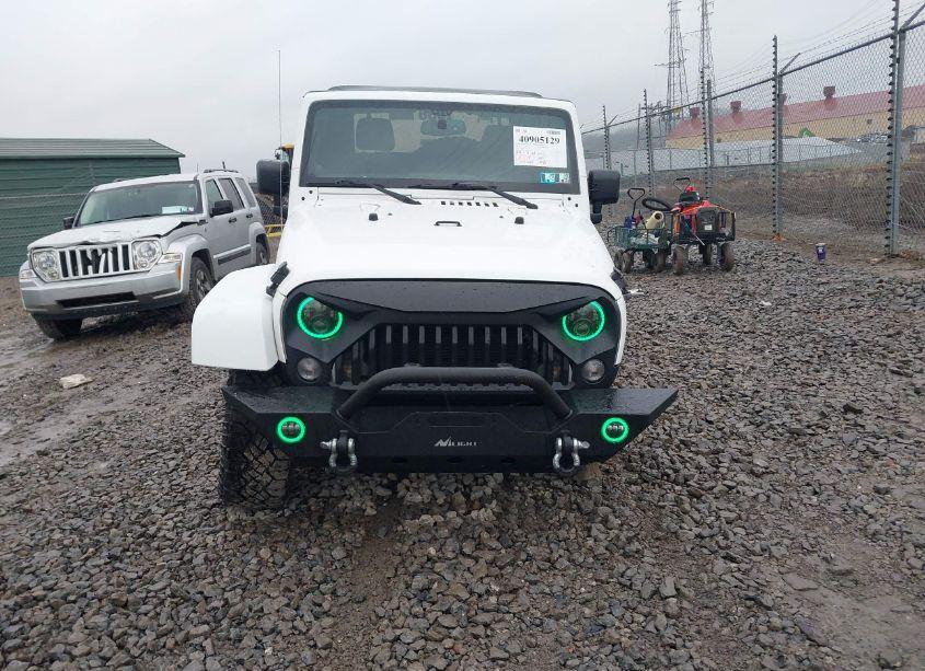 Photo 12 of 2014 Jeep Wrangler SAHARA (VIN 1C4AJWBG3EL166310)