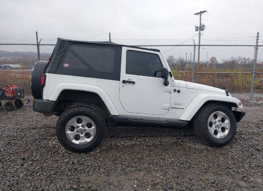 Photo 13 of 2014 Jeep Wrangler SAHARA (VIN 1C4AJWBG3EL166310)