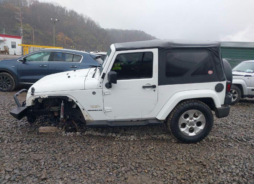 Photo 14 of 2014 Jeep Wrangler SAHARA (VIN 1C4AJWBG3EL166310)