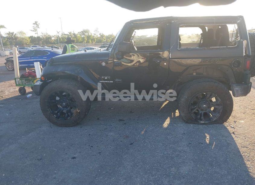Photo 14 of 2017 Jeep Wrangler SAHARA 4X4 (VIN 1C4AJWBG3HL522694)