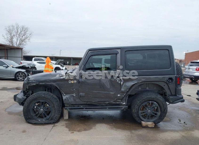 Photo 15 of 2017 Jeep Wrangler WINTER 4X4 (VIN 1C4AJWBG3HL597752)